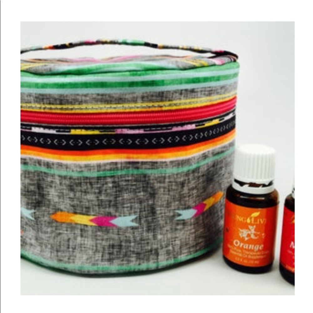 Lovely Colorful Patterned Storage Bag For Essential Oils